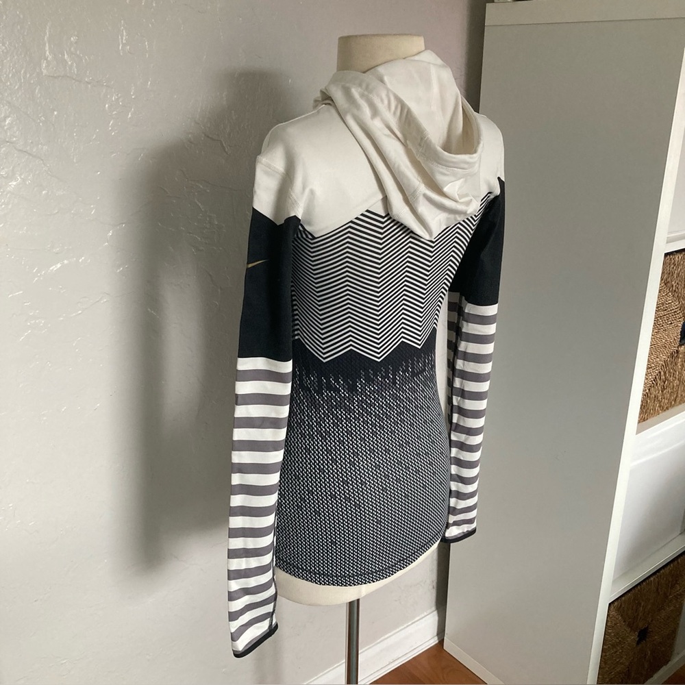 Nike Hyperwarm Engineered Print Trainer Hoodie (X… - image 4